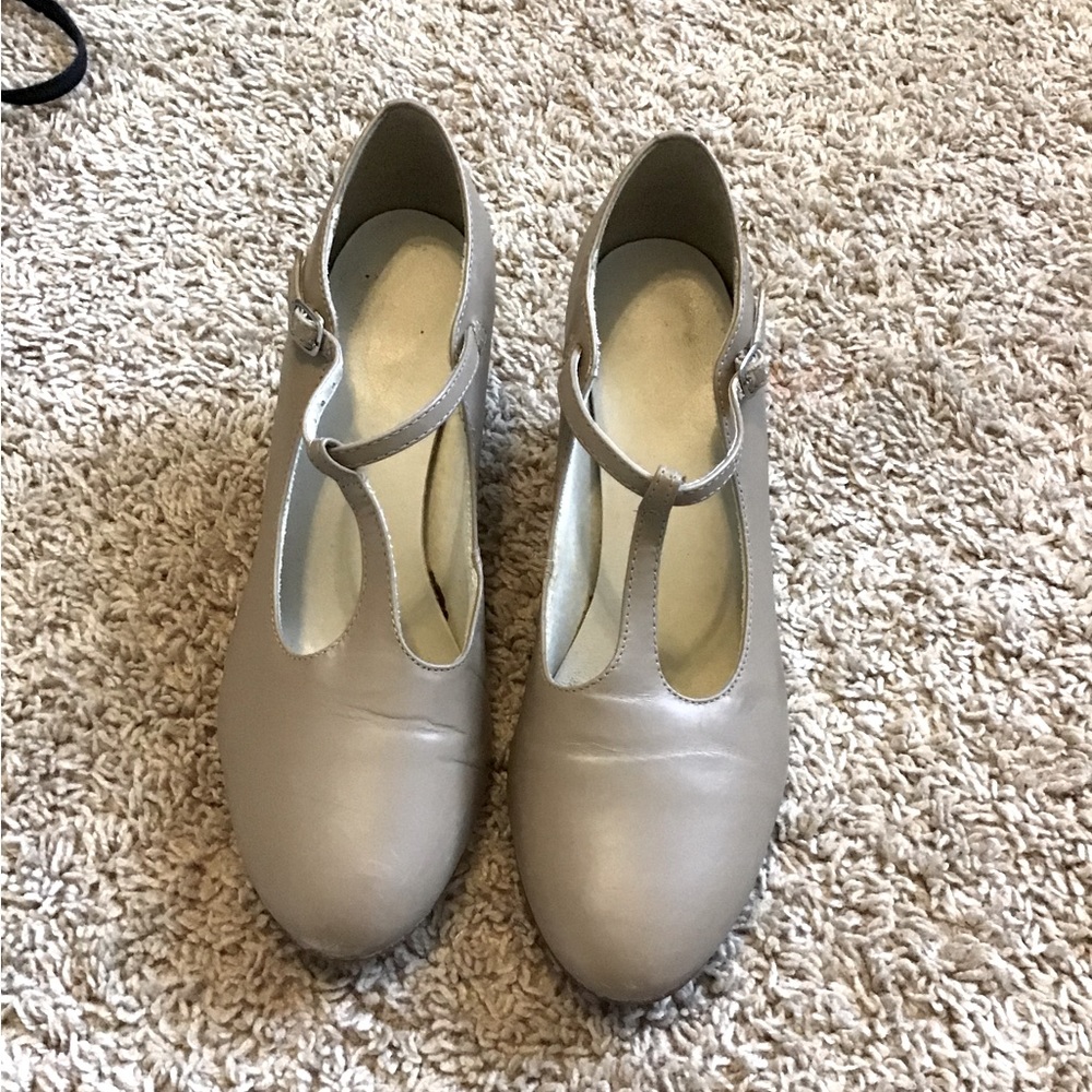 So Danca Character Shoes Medium 9.0 CH54 T-strap